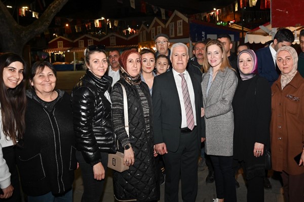 Büyükşehir, iftar sofralarını Demirtaş’ta kurdu