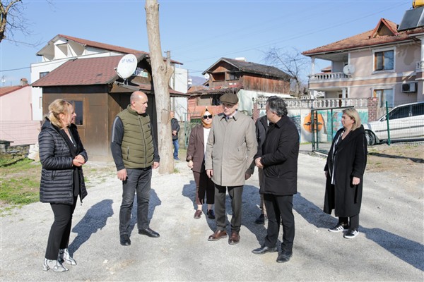 Başkan Özlü, Konuralp Antik Tiyatrosu’ndaki çalışmaları inceledi
