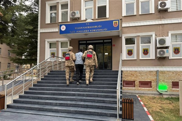 Diyarbakır’da kesinleşmiş hapis cezaları bulunan 4 şahıs yakalandı