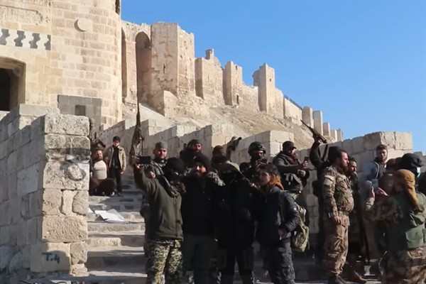 BM, Suriye’nin kuzeybatısındaki çatışmalarda ailelerin tümden öldürüldüğünü bildirdi