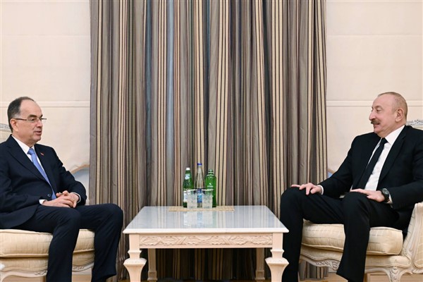 Azerbaycan Cumhurbaşkanı Aliyev, Arnavutluk Cumhurbaşkanı Begaj ile görüştü
