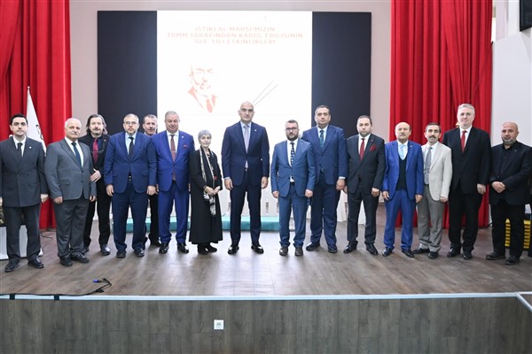 Bakan Ersoy, İstiklal Marşı’nın kabulü programına katıldı