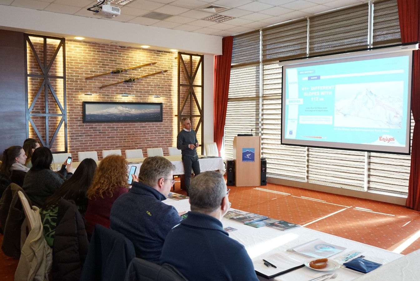 Avrupalı gazetecilere “Erciyes” sunumu