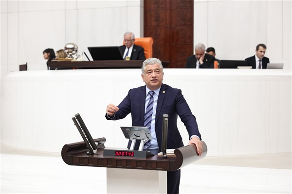 Kısacık: Emeklilerimize bin lira zammı, TBMM çatısı altında görüşmekten utanç duyuyorum