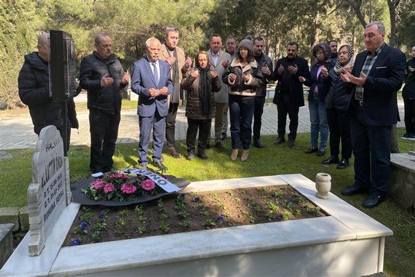 Keşan Belediye Başkanlarından Önen mezarı başında anıldı