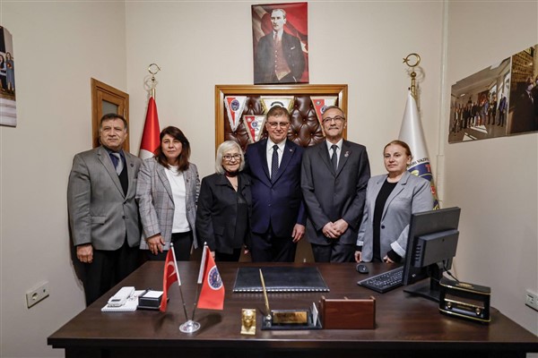 Başkan Tugay’dan TEMŞAD’a bayram öncesi ziyaret