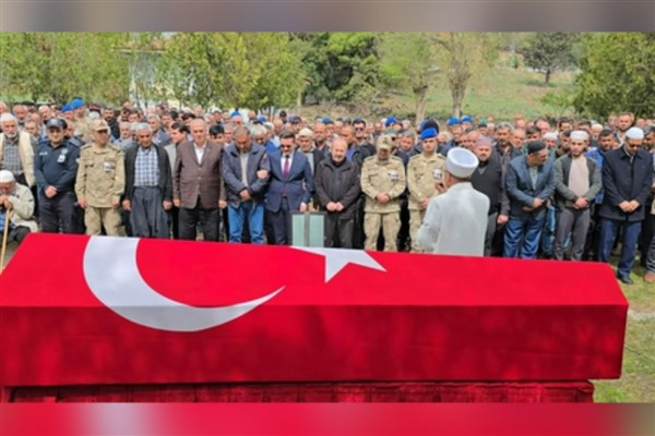 Jandarma Uzman Çavuş Ali Oğuz Daşbaş son yolculuğuna uğurlandı