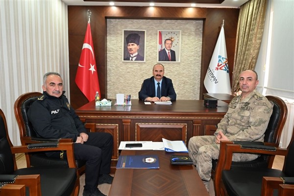 Batman Valisi Canalp, Ramazan Bayramı Tedbirleri Toplantısı’na katıldı