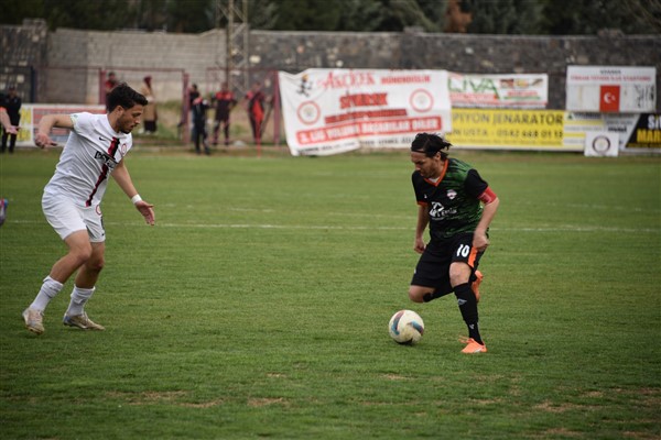 Siverek Belediyespor, Yeşilyurtspor’u mağlup etti
