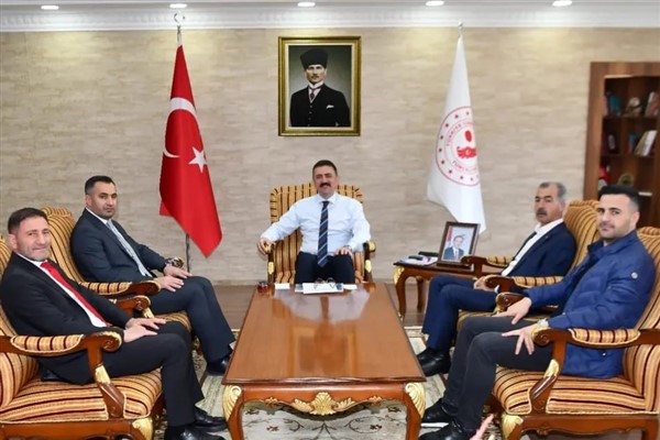 Elazığ Şavaklılar Derneği’nden Tunceli Valisi’ne ziyaret