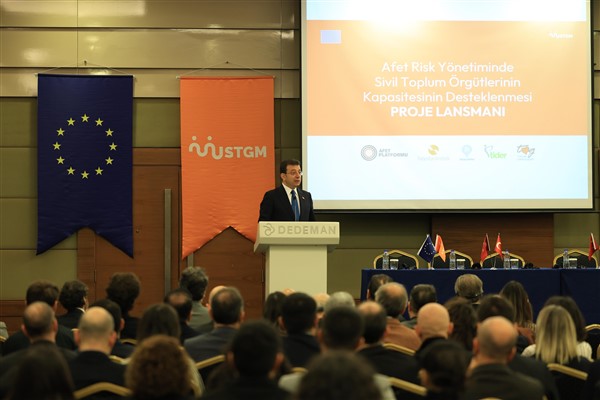 İmamoğlu: Türkiye’nin Avrupa Birliği ile birlikte güçlü bir tarih yazacağına inancım tam