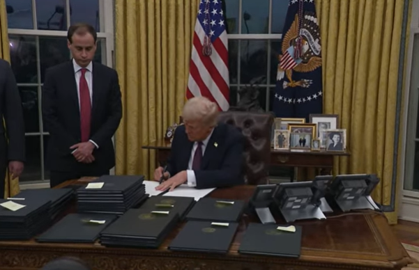 Trump, TikTok satış anlaşmasının 5 Nisan tarihine kadar gerçekleşeceğini söyledi