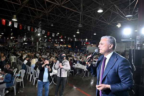 Başkan Uysal: Bizim hizmetlerimiz, şehrimizin kimliğini inşa etmeye dönük