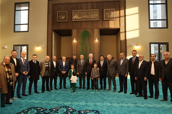 Maltepe Mahallesi Konyalı Hacı Veyiszade Camii ibadete açıldı