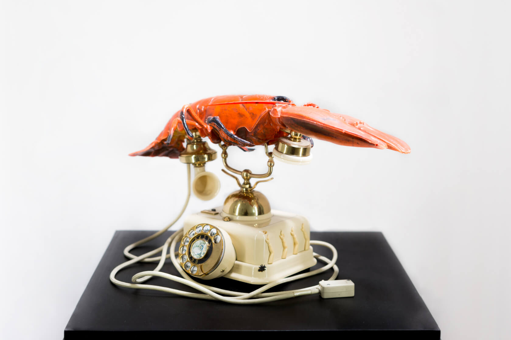 Salvador Dali’nin 80’den fazla eseri Moskova’da sergileniyor