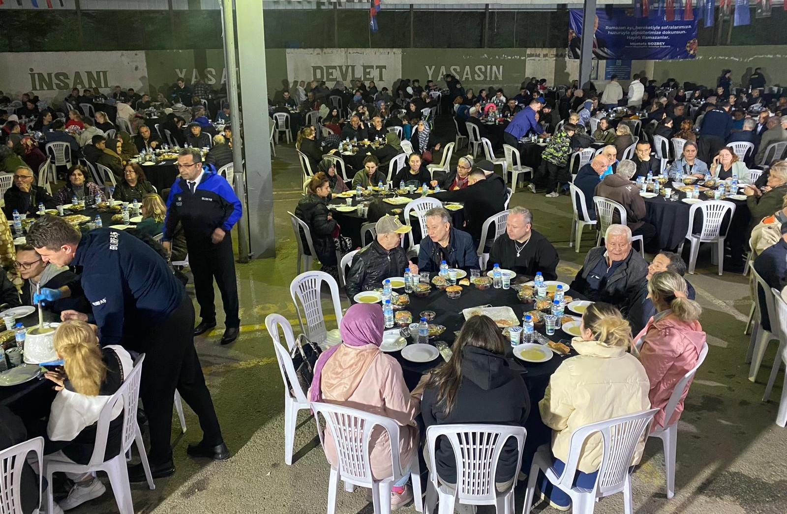 Bursa Büyükşehir Belediyesi, Yıldırım’da iftar verdi
