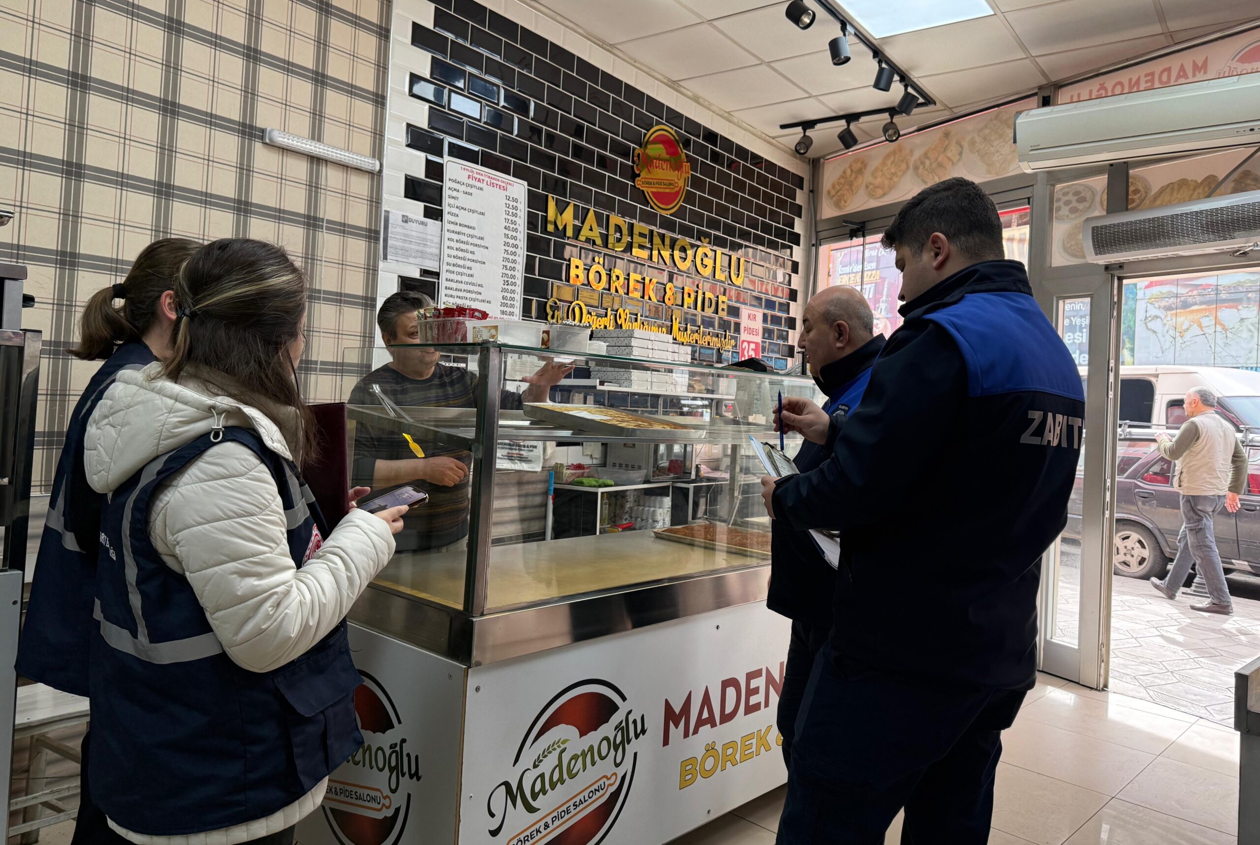 Karabük’te bayram öncesi fiyat ve etiket denetimi