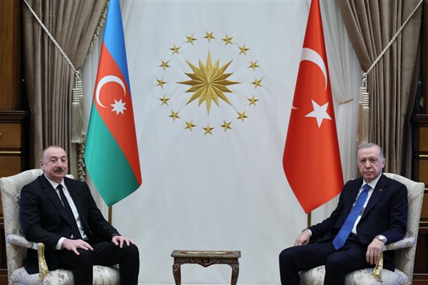 Cumhurbaşkanı Erdoğan, Azerbaycan Cumhurbaşkanı Aliyev’i resmi törenle karşıladı