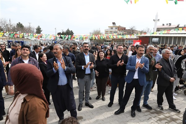 Eş Başkan Hatun, Ergani’de Nevruz kutlamasına katıldı