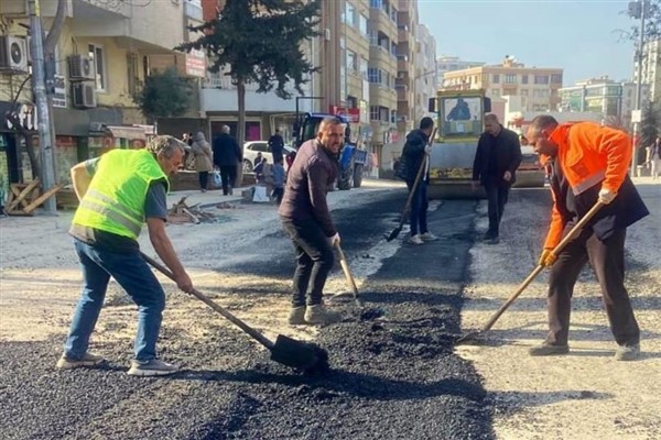 Mardin’de yol düzenleme çalışmaları devam ediyor