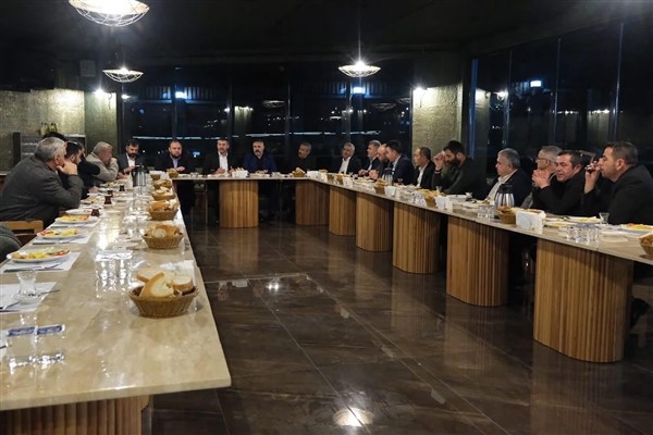 Başkan Çetinkaya, muhtarlarla sahurda buluştu