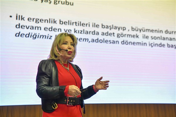 Ankara’da “Anne-Çocuk Ergenlik Döneminde Birlikte” semineri düzenlendi