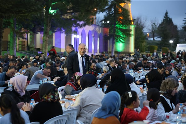 Büyükşehir, 12 kırsal ilçede iftar davetleri düzenledi