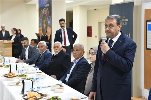 Vali Şıldak, Hilvan’da vatandaşlarla buluştu