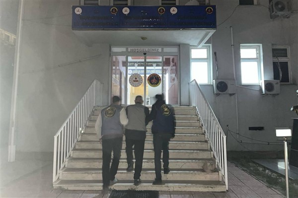 Kayapınar’da 18 yıldır cinayetten aranan şahıs yakalandı