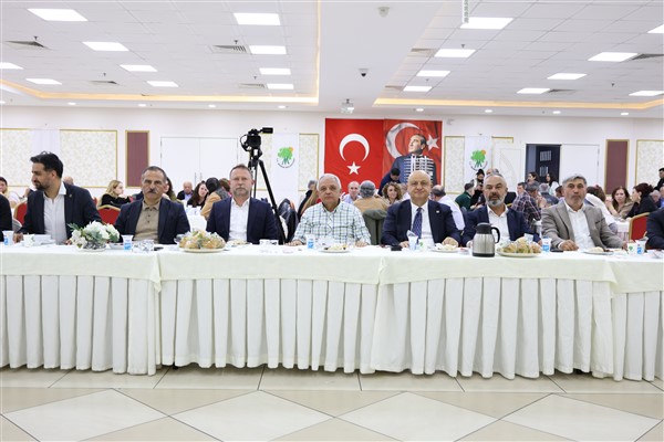 Başkan Şahin, Çorumlularla iftarda buluştu