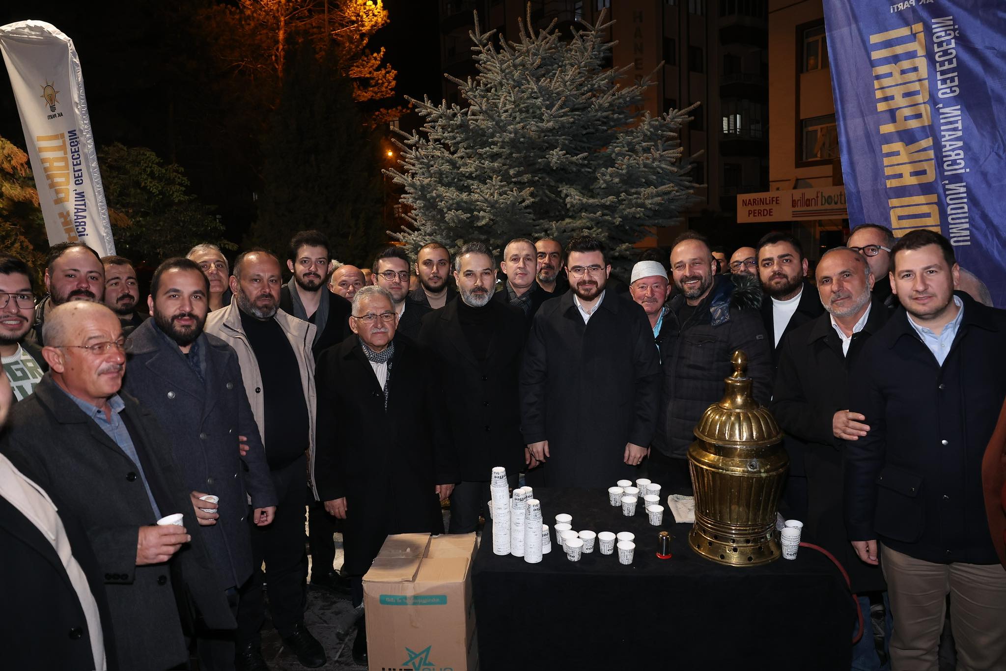 Başkan Büyükkılıç, Talas Belediyesi’nin düzenlediği İkram Sofrası’na katıldı