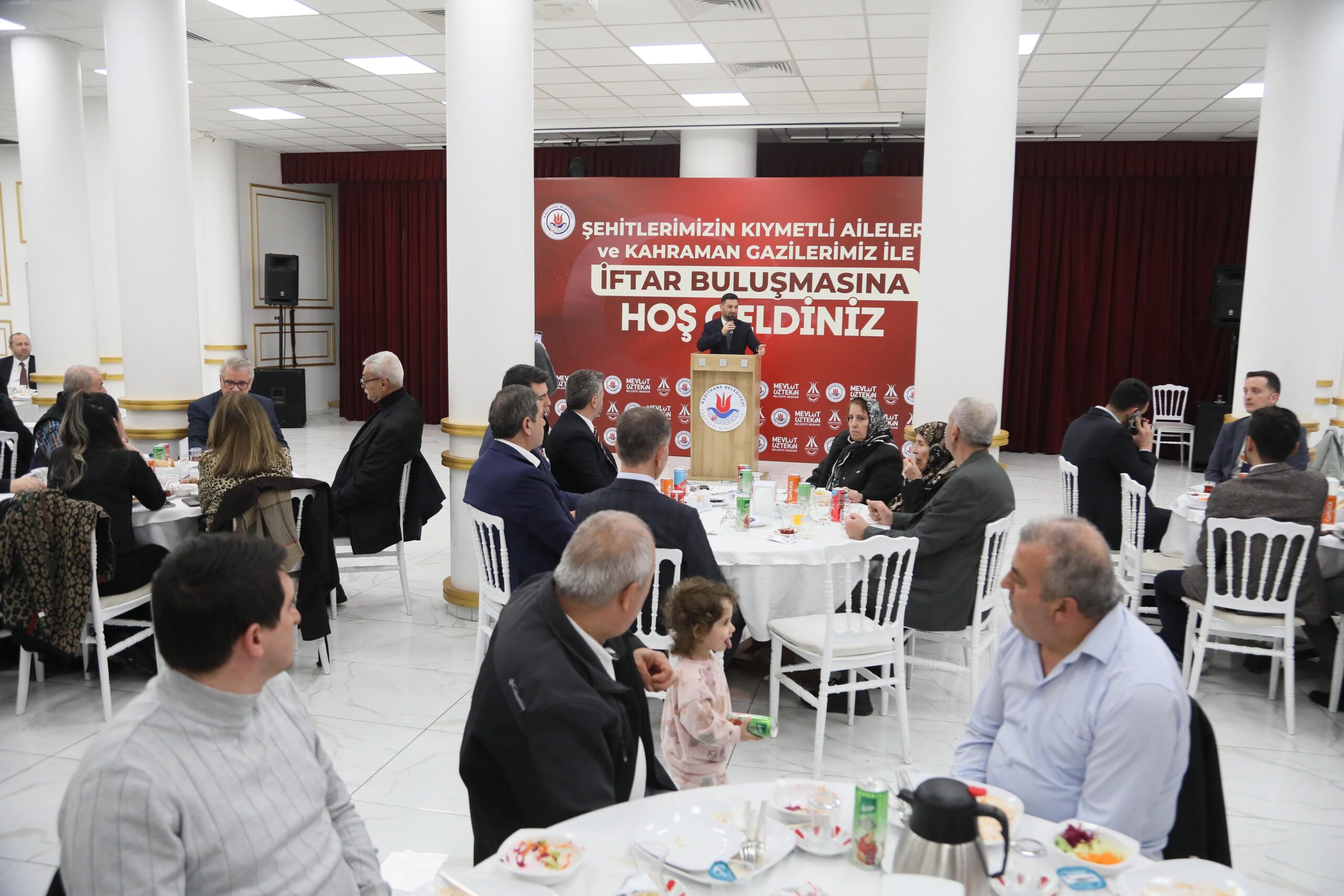 Kağıthane’de şehit yakınları ve gaziler için iftar programı düzenlendi