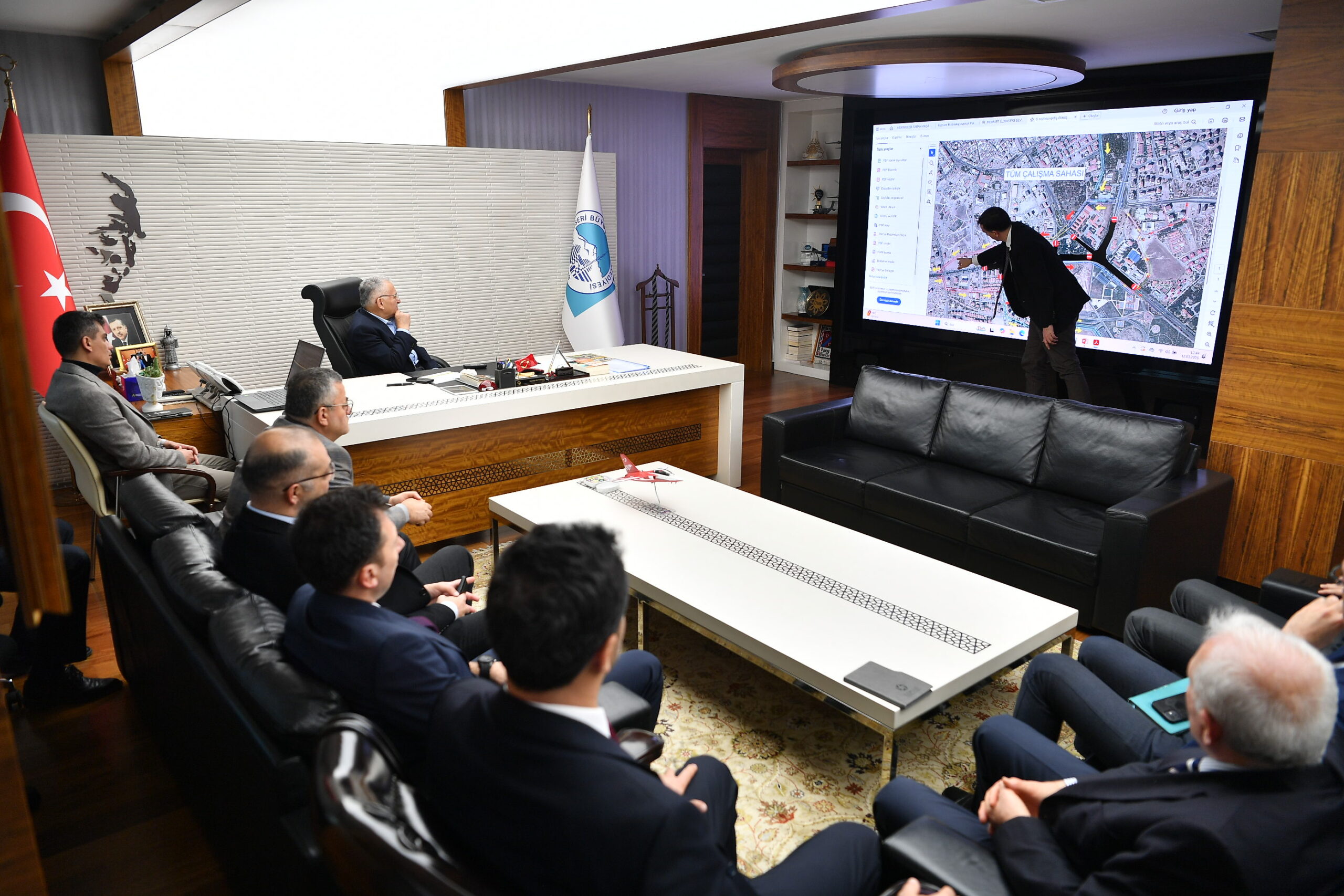 Başkan Büyükkılıç’tan “Ulaşım Master Planı” zirvesi