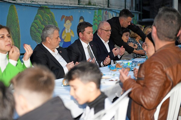 Başkan Aydın: Ramazanda yurttaşlarımız ile aynı sofrada buluşmaya önem veriyoruz