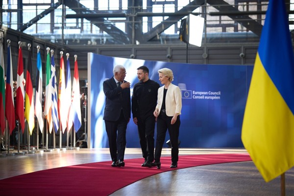 Leyen: Ukrayna’ya silah ve mühimmat sevkiyatını hızlandıracağız