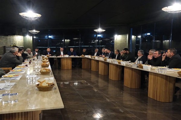 Başkan Çetinkaya muhtarlarla sahurda buluştu