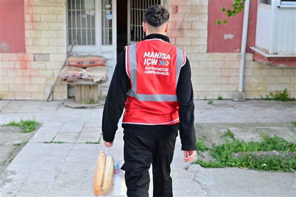 Başkan Zeyrek: Hedefimiz, Manisa’da hiçbir yurttaşımızın yatağa aç girmemesidir