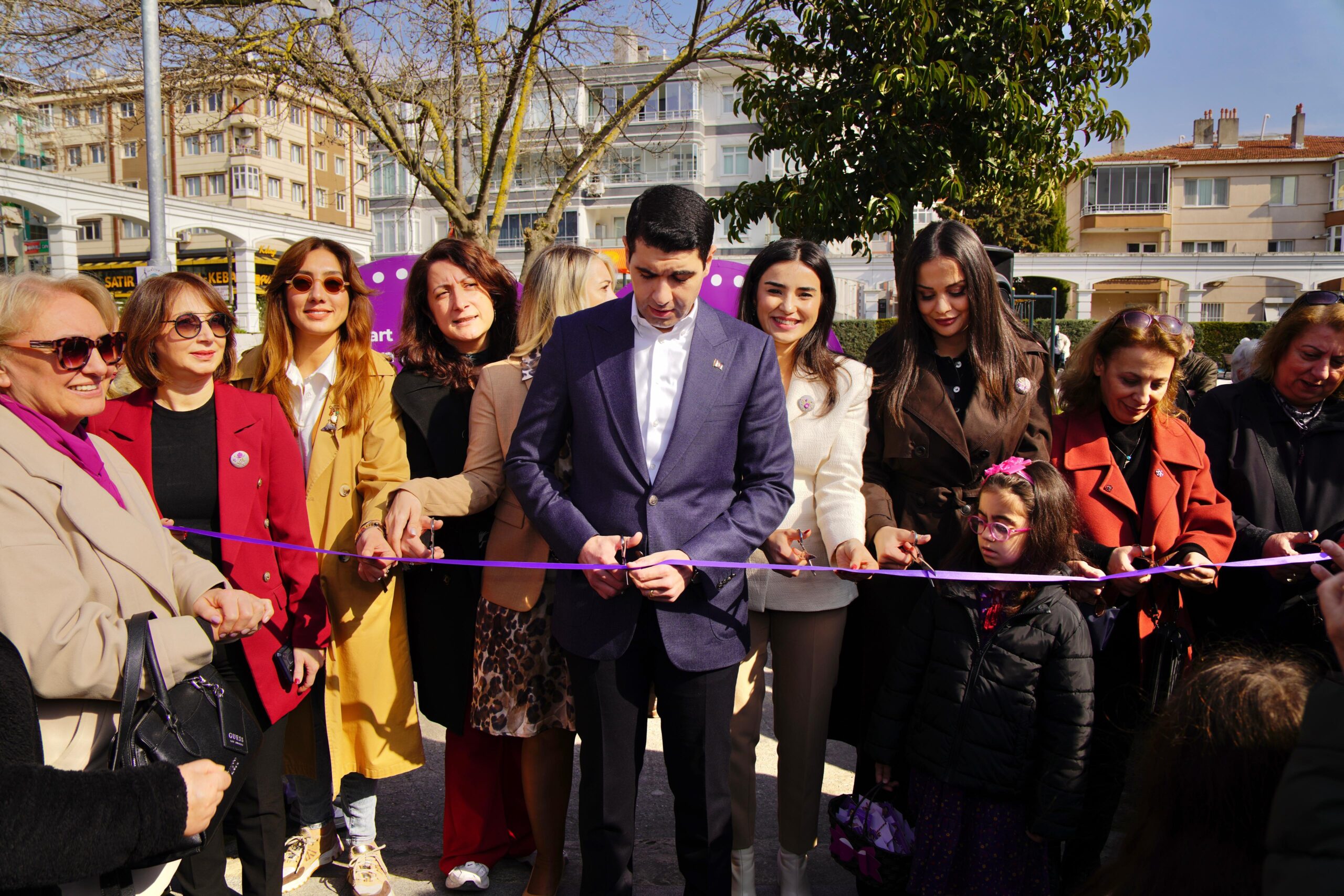 Kadın Emeği Pazarı Avcılar’da açıldı