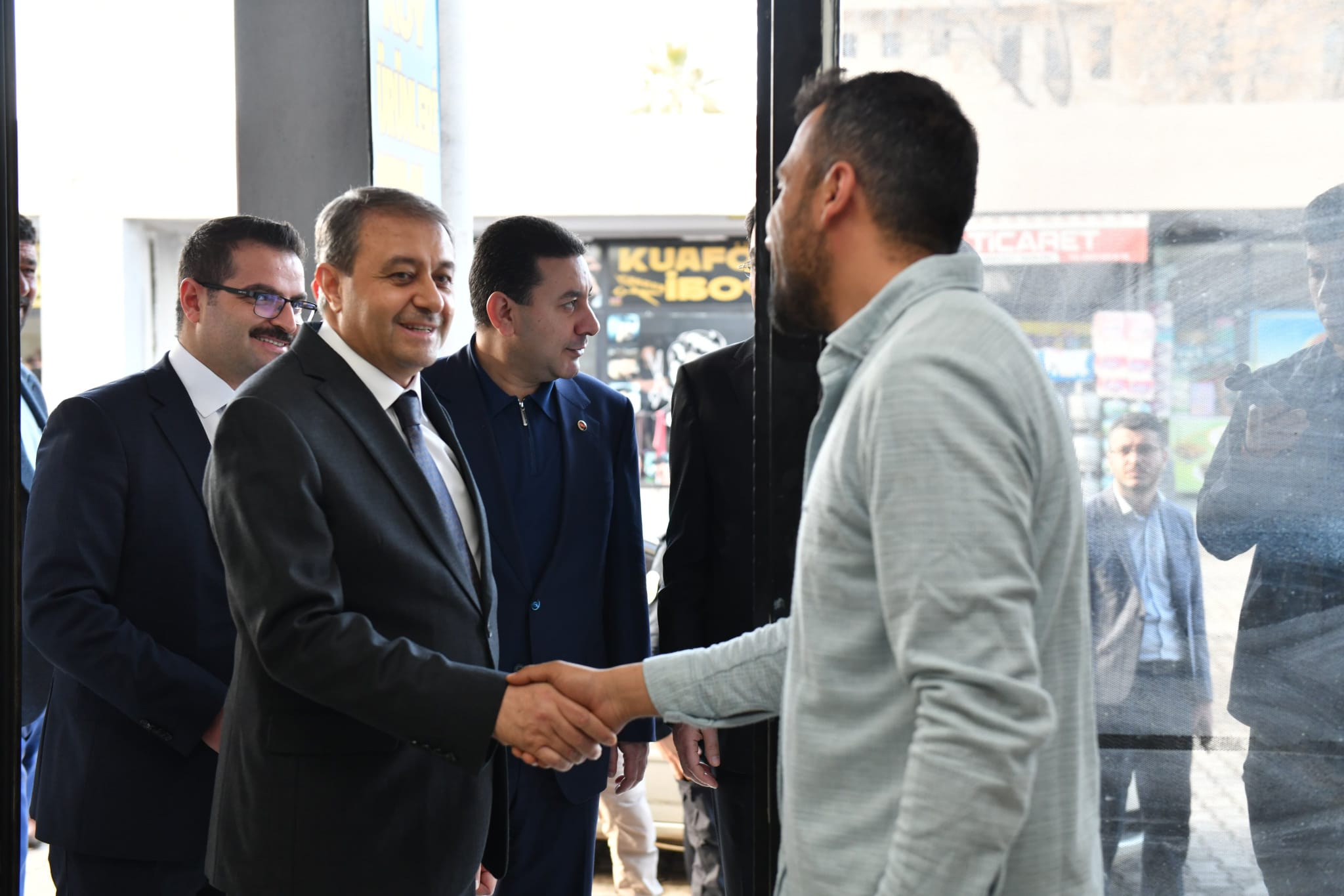 Vali Şıldak, Harran’da