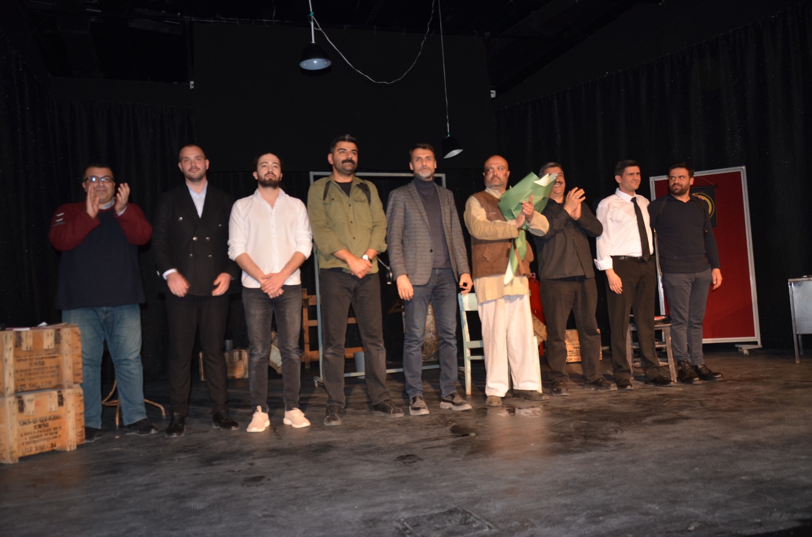 “Barış Ressamı” oyunu sahnelendi