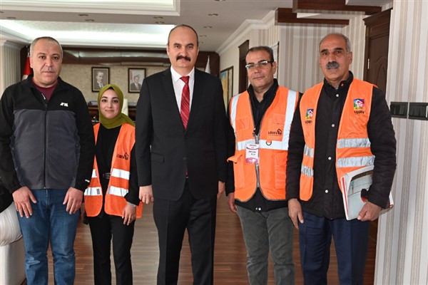 LÖSEV gönüllülerinden Batman Valisine ziyaret
