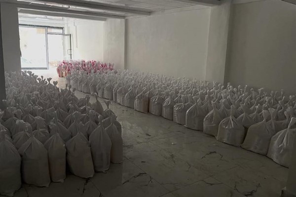 Mazıdağı Belediyesi’nden 500 koli gıda yardımı