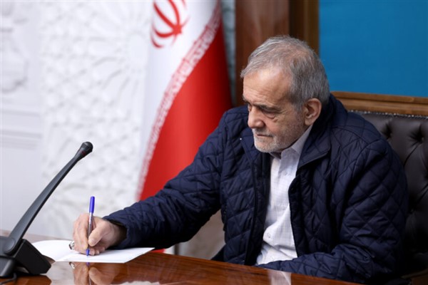 Pezeshkian: Tarımsal üretim ve modern sulama şeklinin değiştirilmesi gerekmektedir