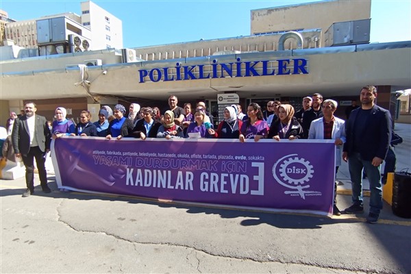 Diyarbakır’da sağlık çalışanlarından 8 Mart açıklaması