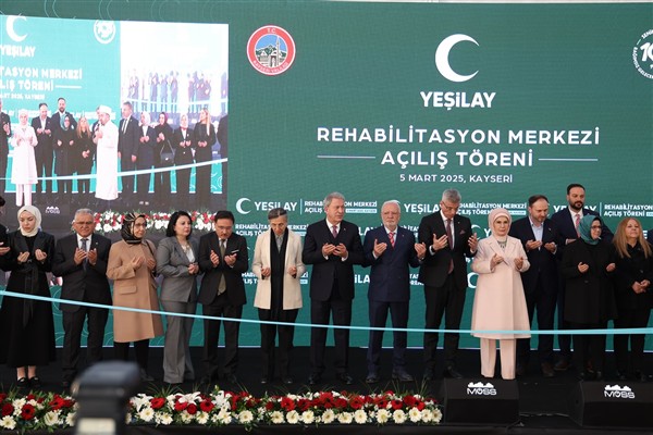 Kayseri Yeşilay Rehabilitasyon Merkezi açıldı