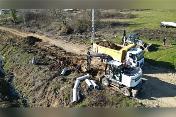 Düzce Belediyesi’nin altyapı çalışmaları sürüyor