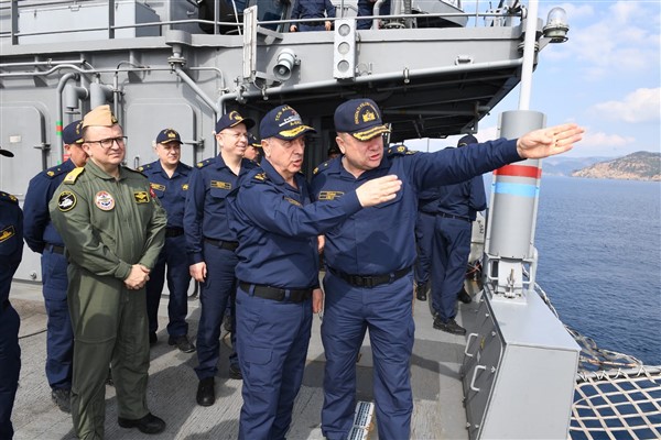 Deniz Kuvvetleri Komutanı Tatlıoğlu, Aksaz ve Didim bölgesinde inceleme yaptı