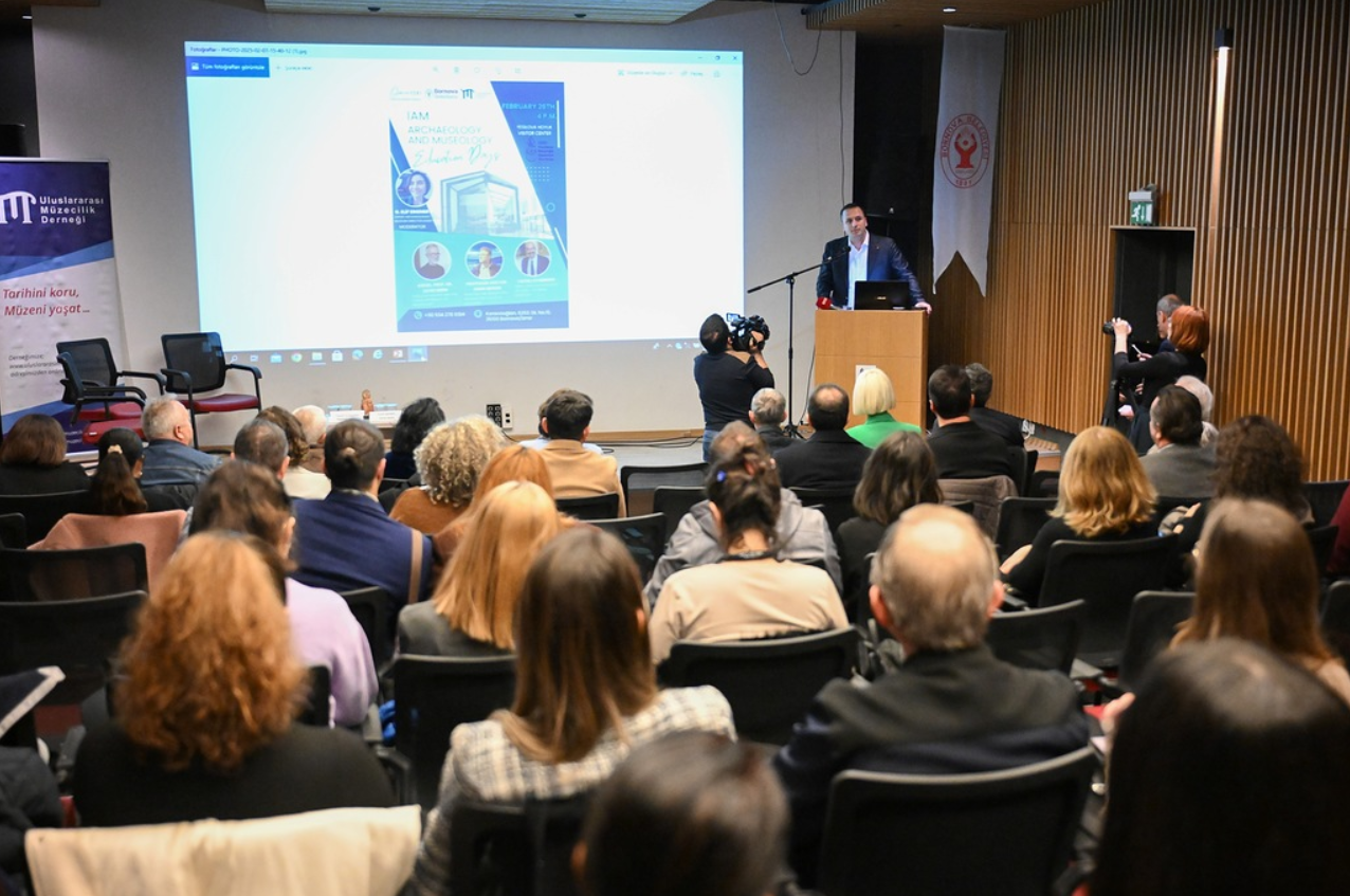 Yeşilova Höyüğü’nde “Arkeoloji ve Müzecilik” söyleşisi