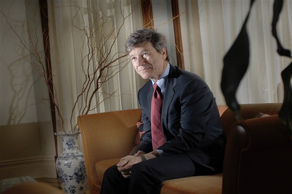 Prof. Sachs: Çin’in yüzde 5 büyüme hedefi mümkündür