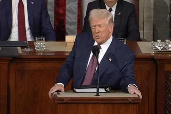 Trump Kongre’de yaptığı konuşmada farklı konulara değindi